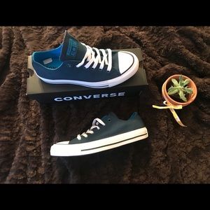NEW Classic Converse All Stars - Size 7